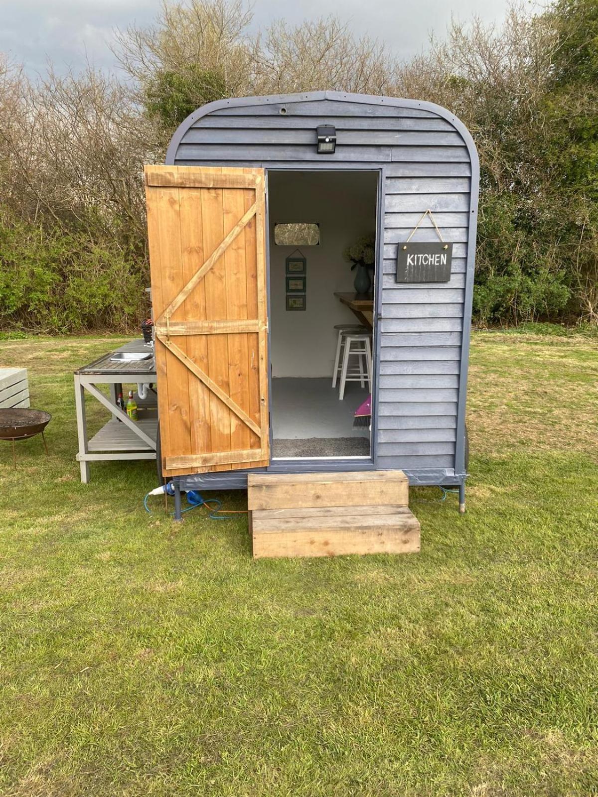 Hopgarden Glamping - Luxury 6M Bell Tent Wadhurst Екстер'єр фото