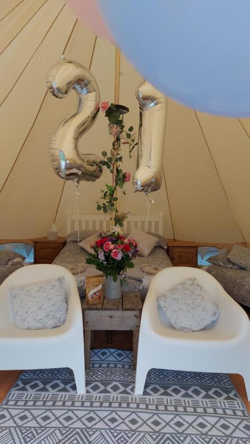 Hopgarden Glamping - Luxury 6M Bell Tent Wadhurst Екстер'єр фото