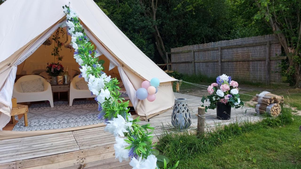 Hopgarden Glamping - Luxury 6M Bell Tent Wadhurst Екстер'єр фото