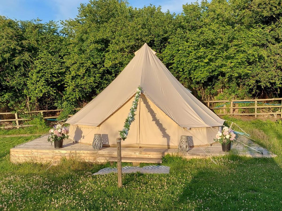 Hopgarden Glamping - Luxury 6M Bell Tent Wadhurst Екстер'єр фото