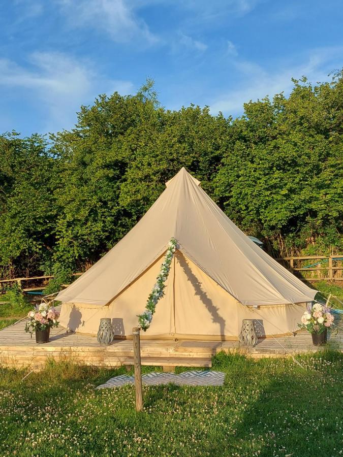 Hopgarden Glamping - Luxury 6M Bell Tent Wadhurst Екстер'єр фото