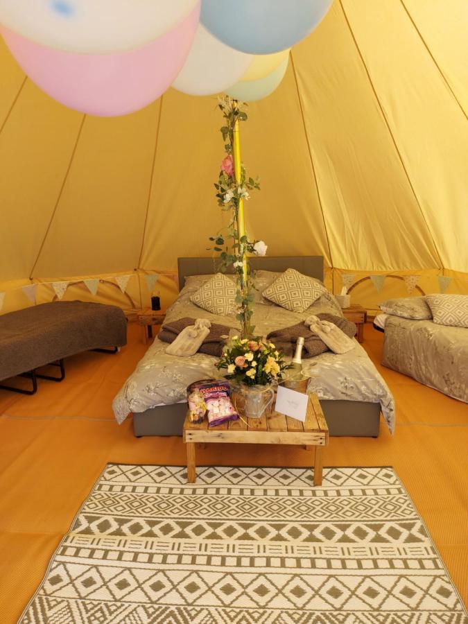 Hopgarden Glamping - Luxury 6M Bell Tent Wadhurst Екстер'єр фото