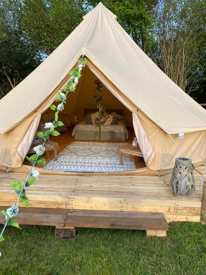 Hopgarden Glamping - Luxury 6M Bell Tent Wadhurst Екстер'єр фото