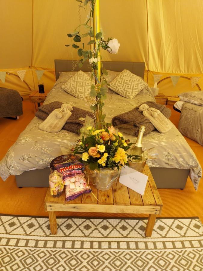 Hopgarden Glamping - Luxury 6M Bell Tent Wadhurst Екстер'єр фото